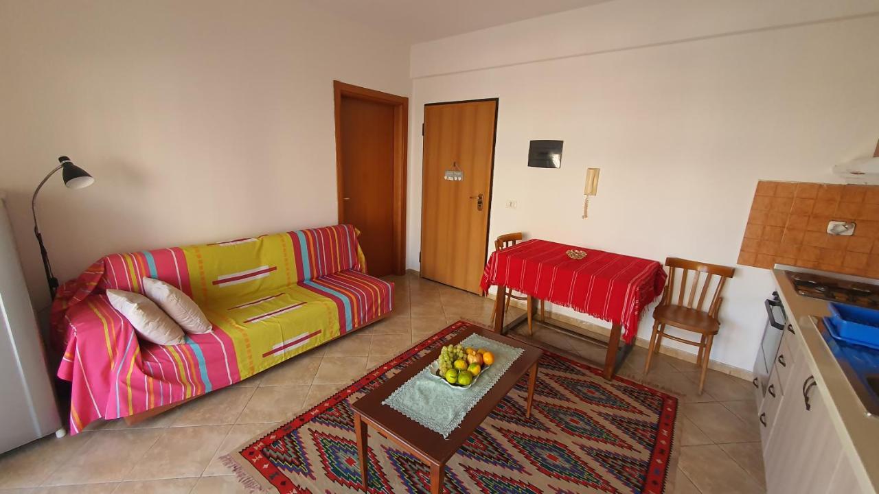 티라나 La Casita 아파트 외부 사진
